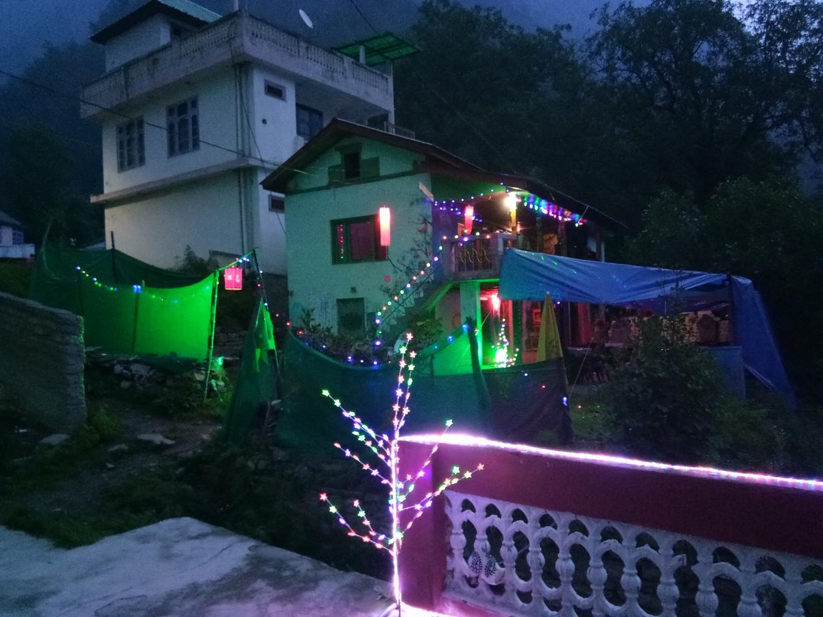 Moksha Hotel Kasol Dış mekan fotoğraf